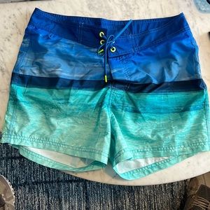 SUNDEK ocean print swim trunks. 🌊